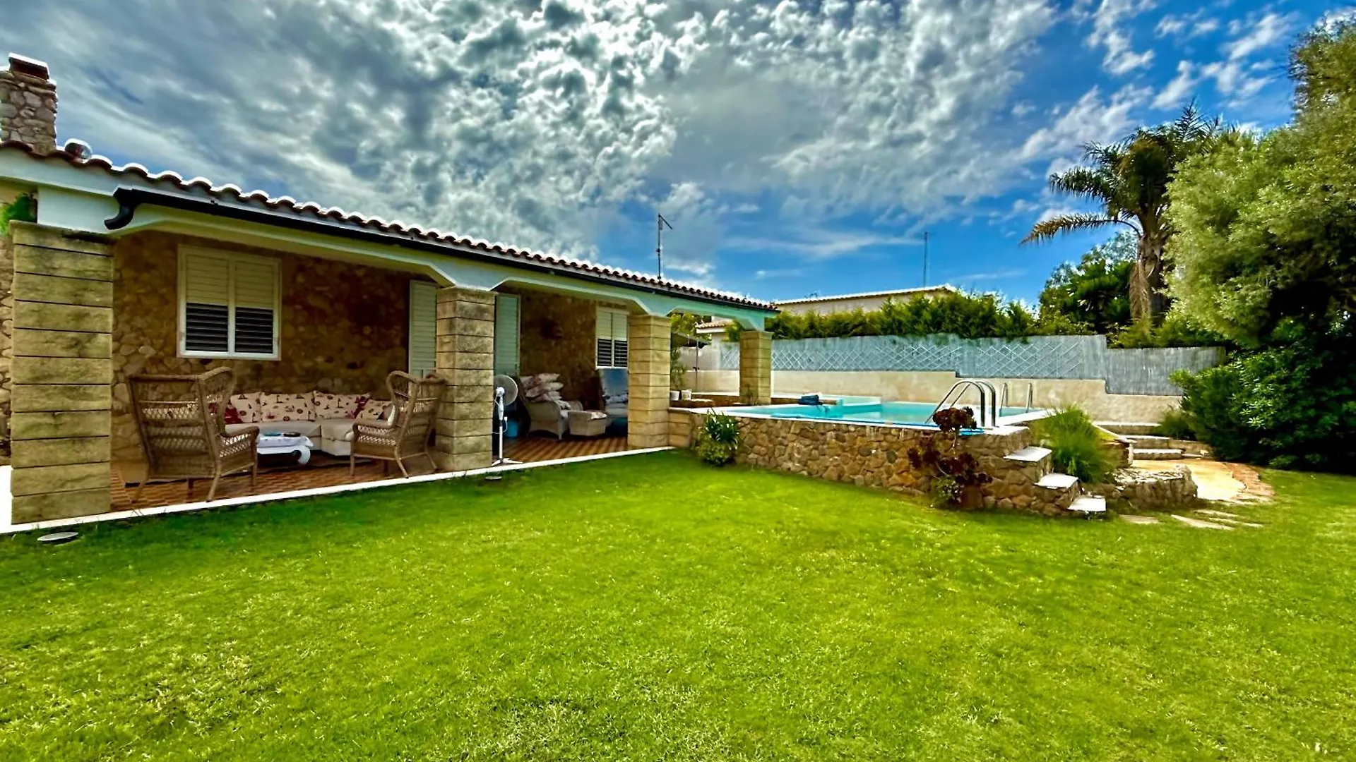 Wonderful Villa Annastella In Syracuse, Pool, Ac, Wi-Fi, Smart Tv Italy