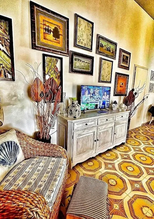 Wonderful Villa Annastella In Syracuse, Pool, Ac, Wi-Fi, Smart Tv Italy